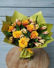 Букет цветов из:  Альстромерии и Розы в Дорогино