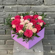 Цветочная композиция из Розы в коробке в Дорогино