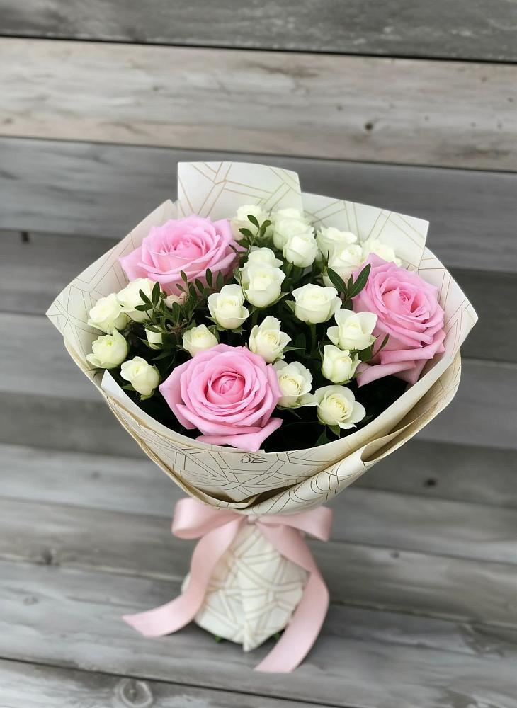 Букет цветов из: Розы в Дорогино