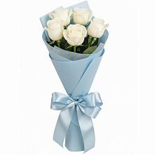 Букет 5 Белых роз Проуд в Дорогино