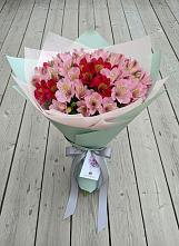 Букет цветов из:  Альстромерии в Дорогино