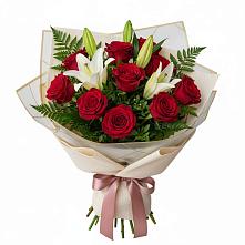 Букет цветов из:  Лилии и Розы в Дорогино