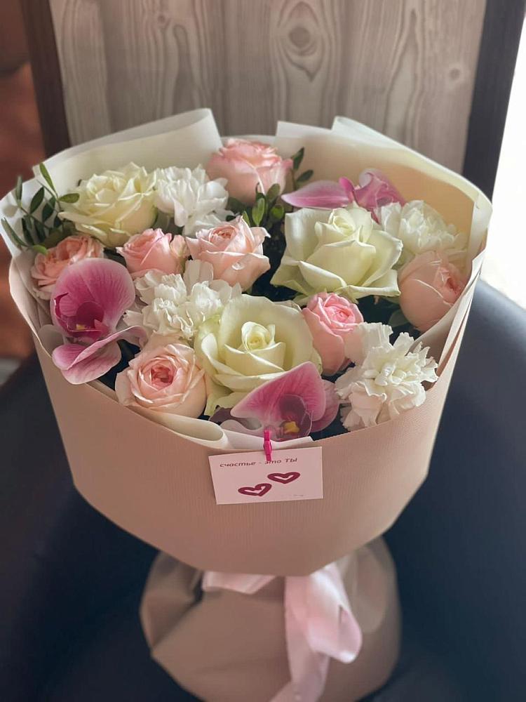 Букет цветов из: Орхидеи, Розы и Гвоздики в Дорогино