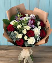 Букет цветов из:  Розы и Альстромерии в Дорогино