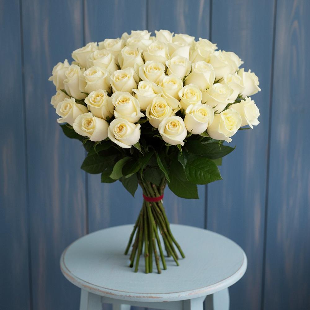 Букет 51 Белая роза Эдлесс Лав в Дорогино