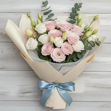 Букет цветов из:  Лизиантусы в Дорогино