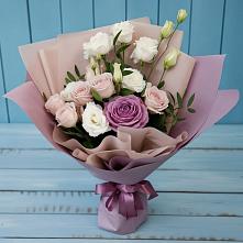 Букет цветов из:  Розы и Лизиантусы в Дорогино