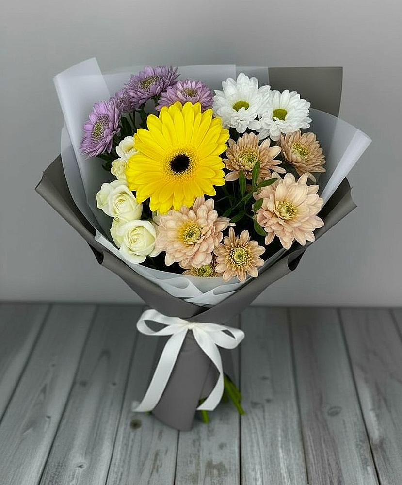 Букет цветов из: Розы, Герберы и Хризантемы в Дорогино
