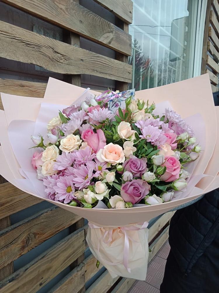 Букет цветов из: Розы и Хризантемы в Дорогино