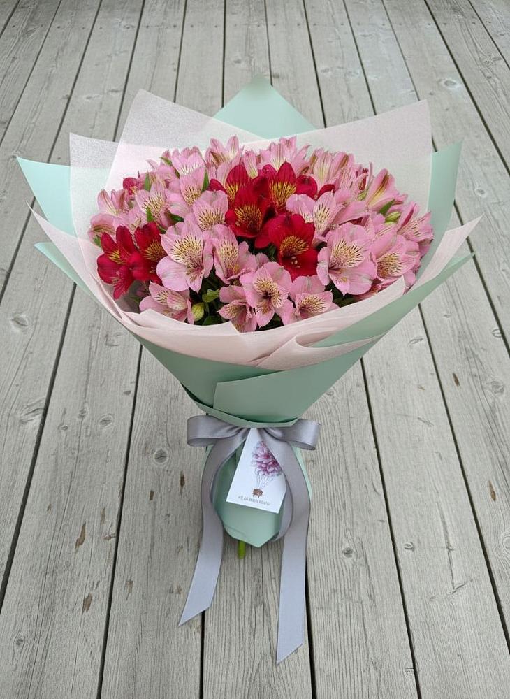 Букет цветов из: Альстромерии в Дорогино
